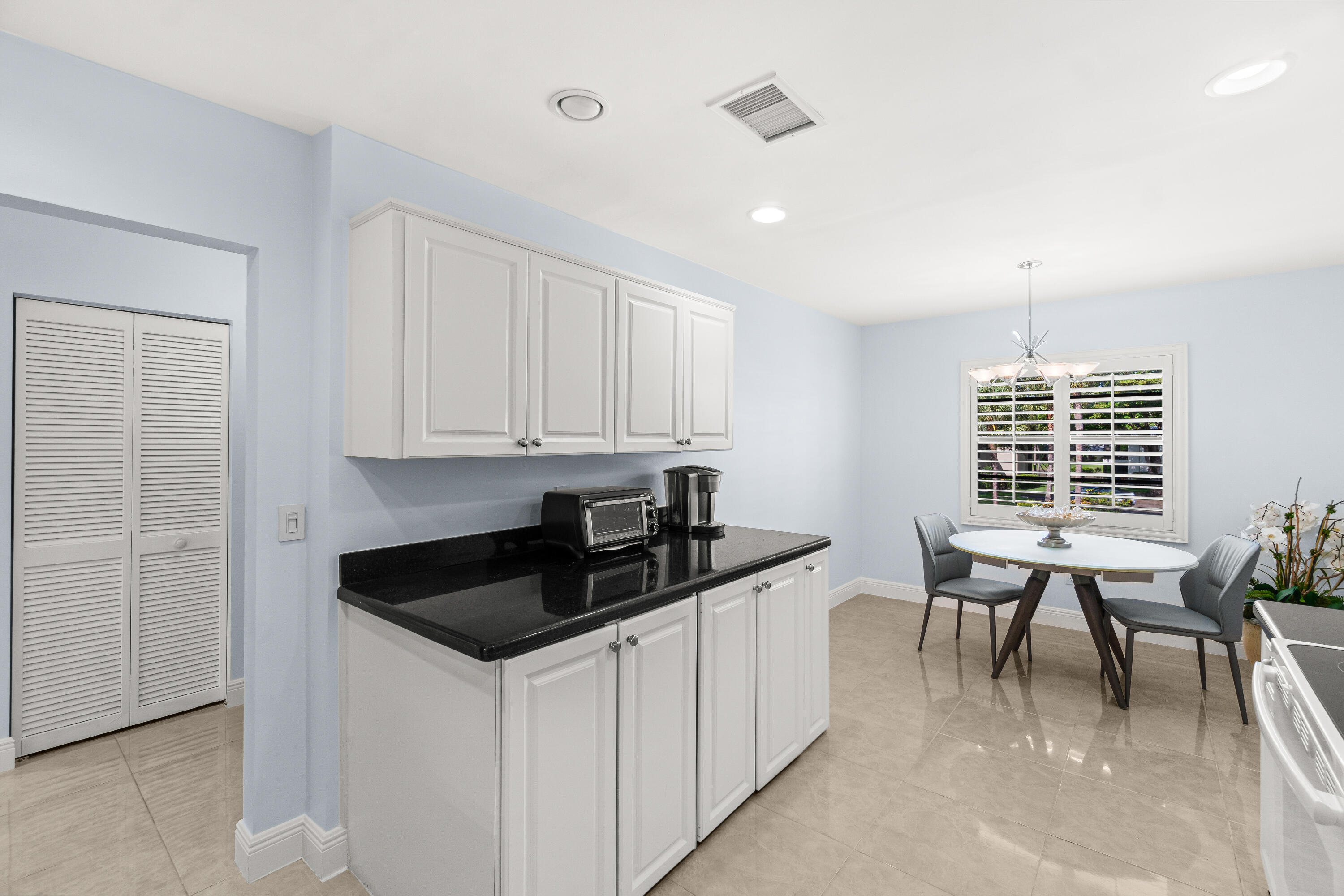 5 Westgate Lane B, Boynton Beach Unit: B