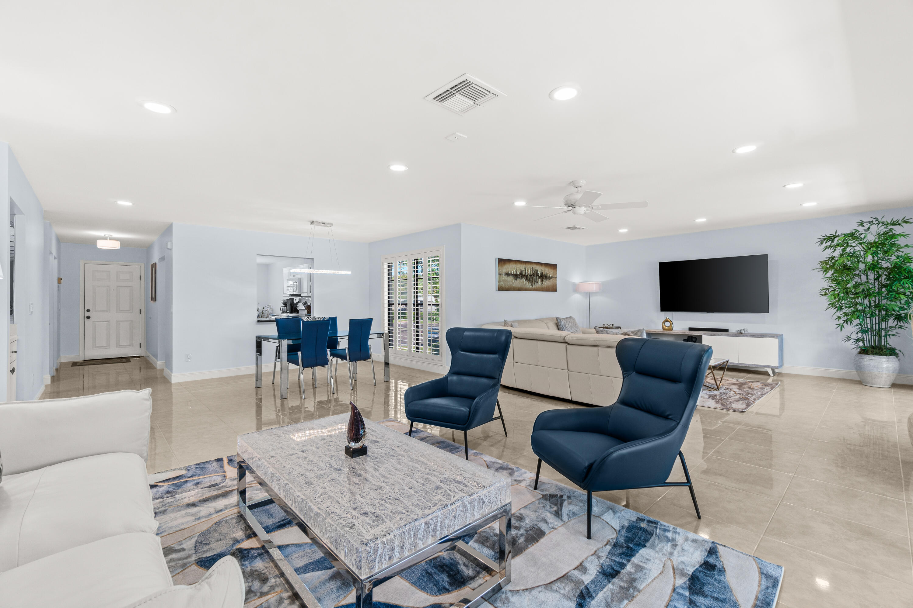 5 Westgate Lane B, Boynton Beach Unit: B