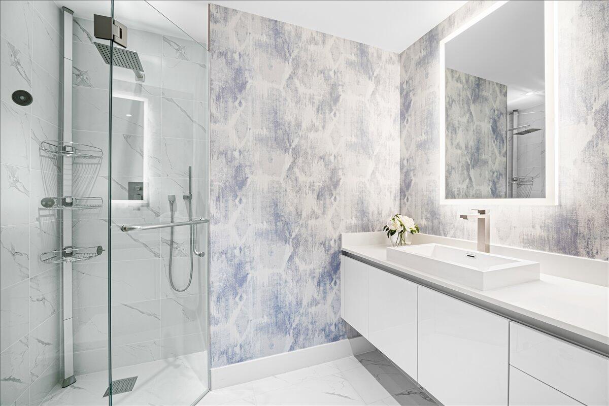 3100 N Ocean Drive P-1004