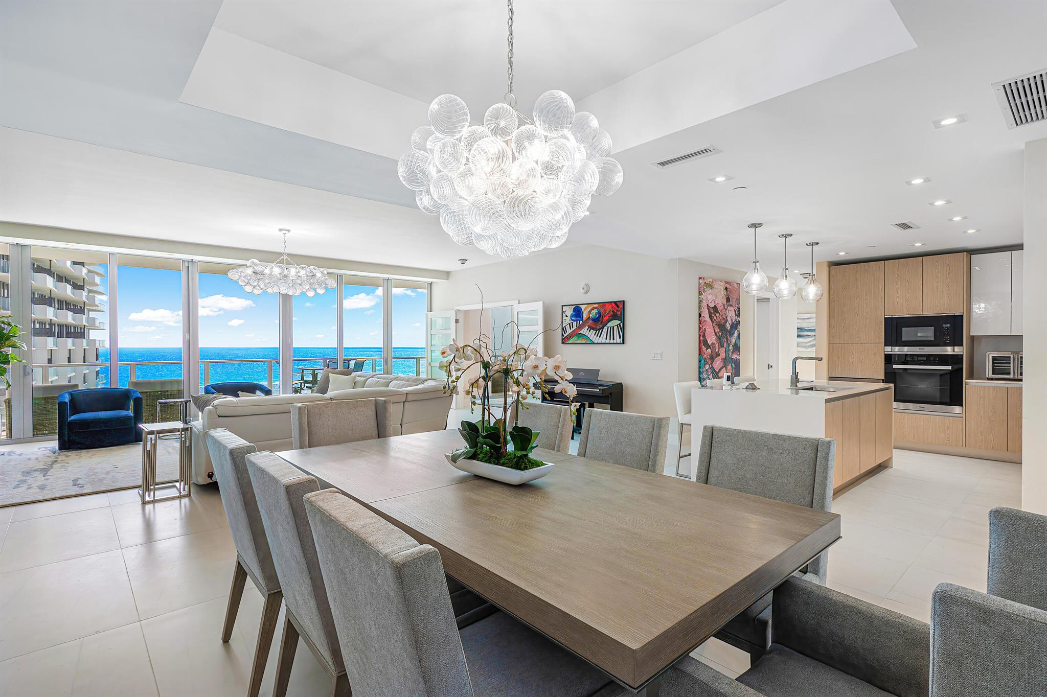 3100 N Ocean Drive P-1004