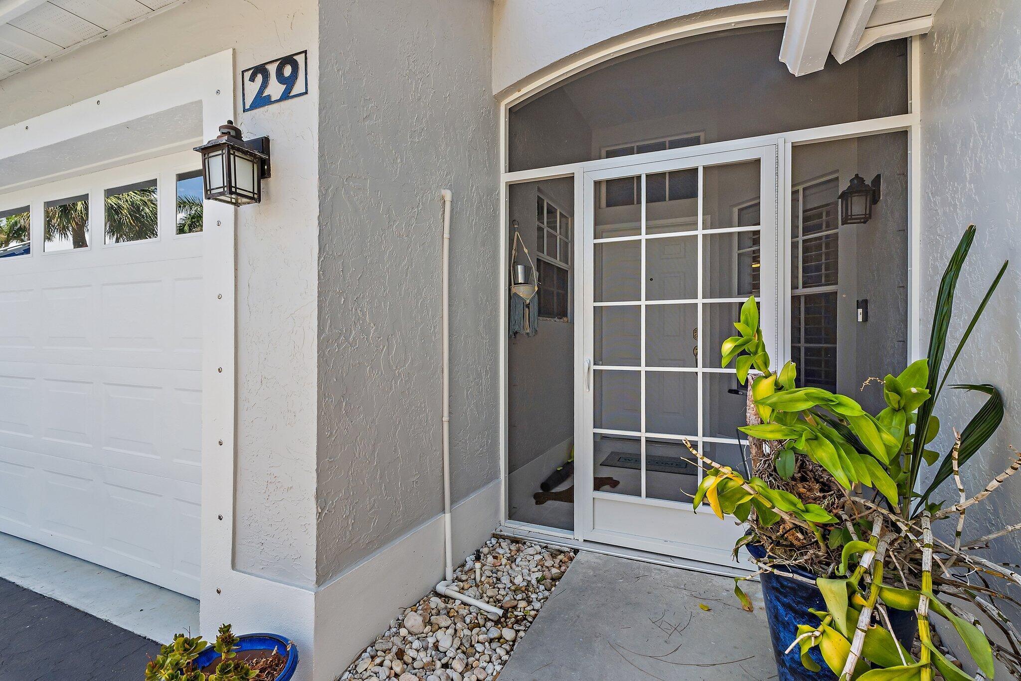 29 S Lakeshore Drive