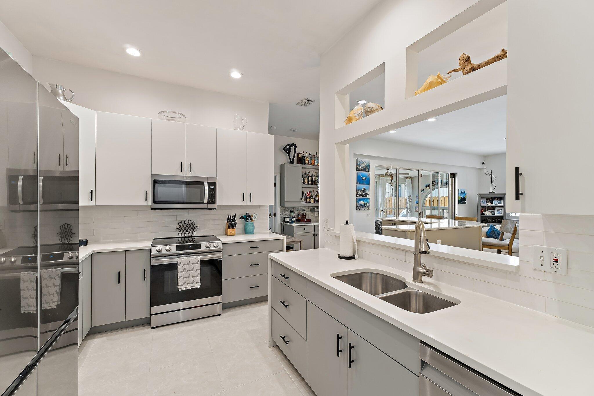 29 S Lakeshore Drive