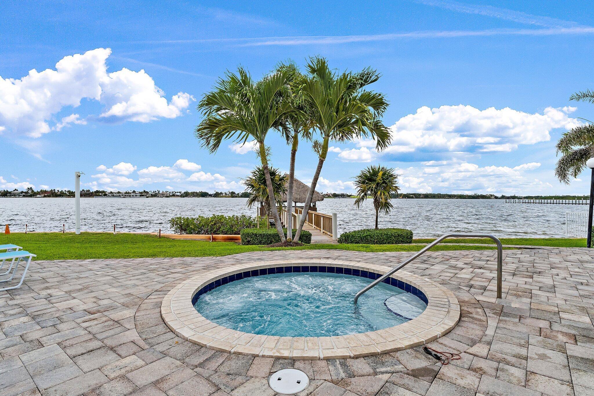 29 S Lakeshore Drive