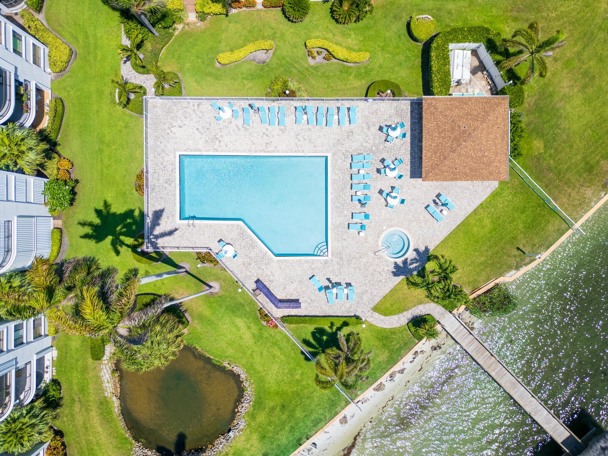 29 S Lakeshore Drive