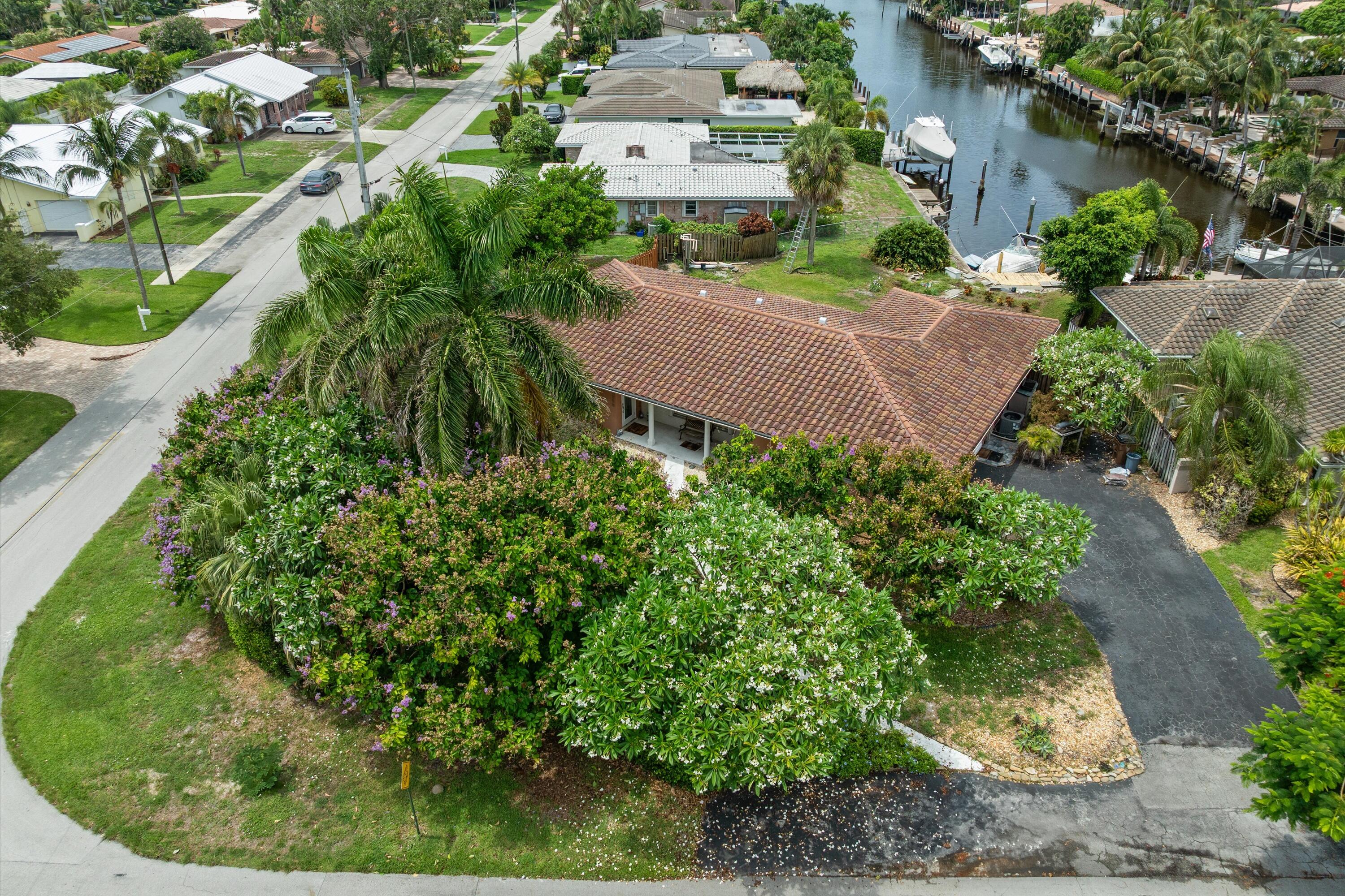1250 SE 10th Street