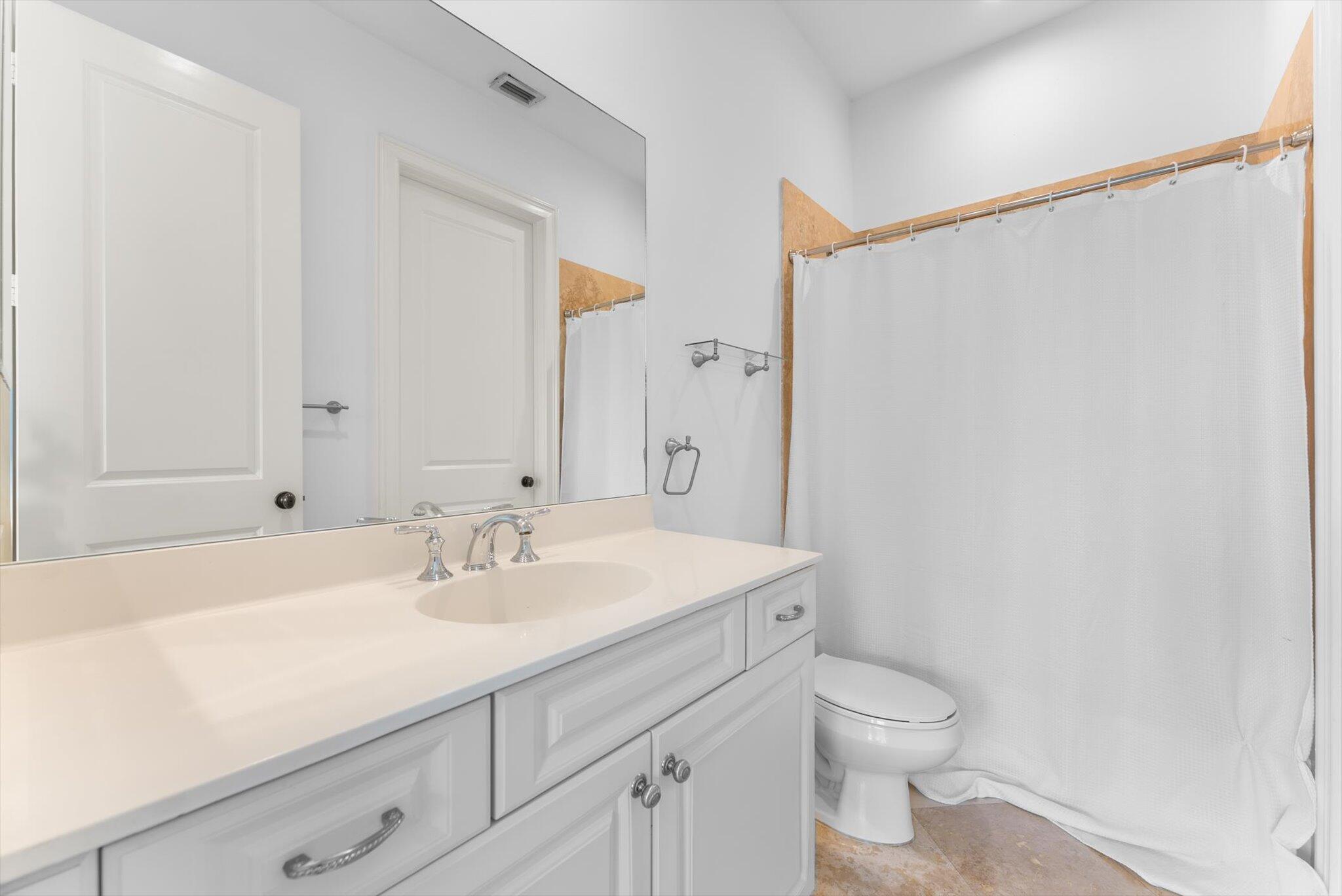 106 Via Floresta Drive