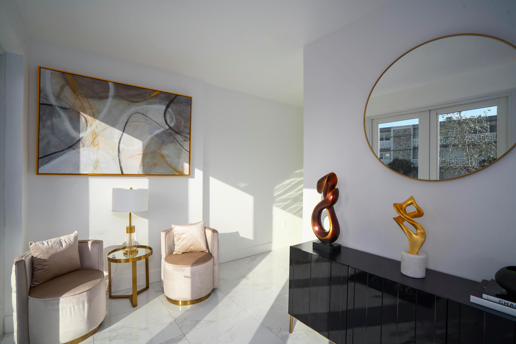 1000 N Riverside Drive