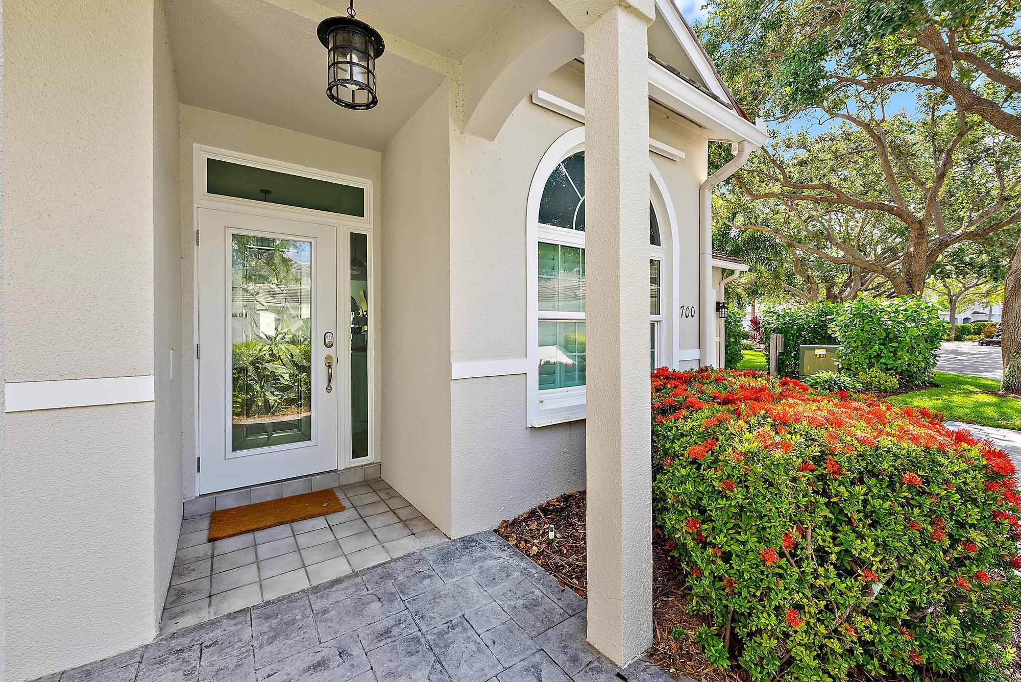 1000 N Us Highway 1 700