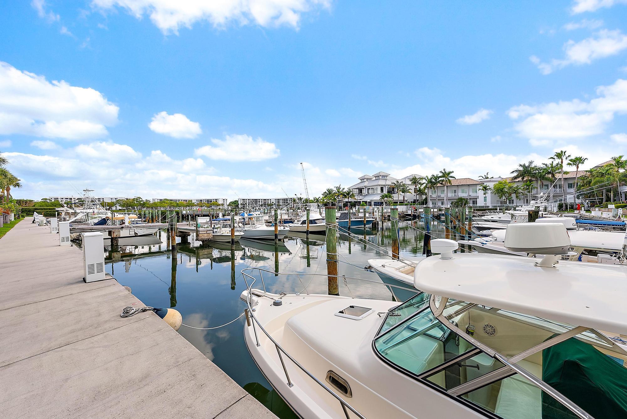 1000 N Us Highway 1 700