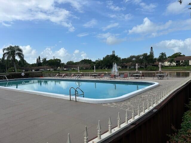 4871 Sable Pine Circle