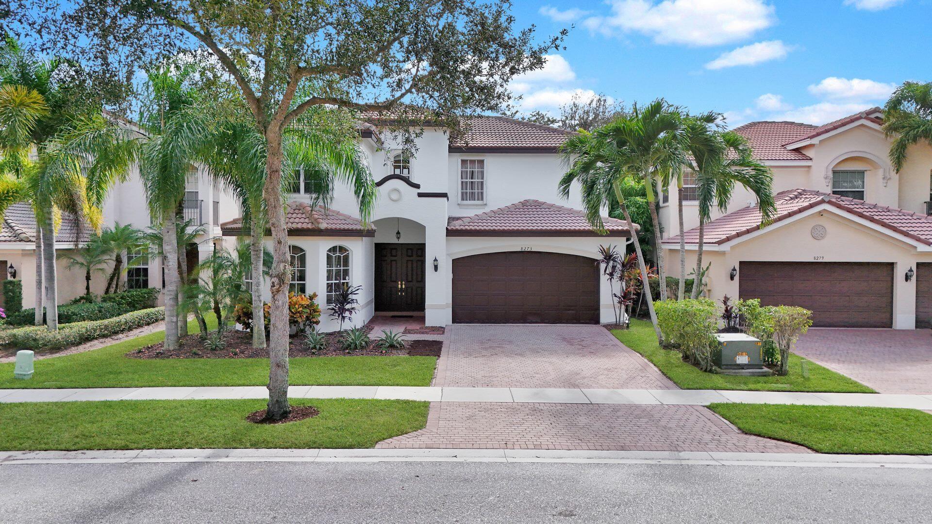 8273 Emerald Winds Circle