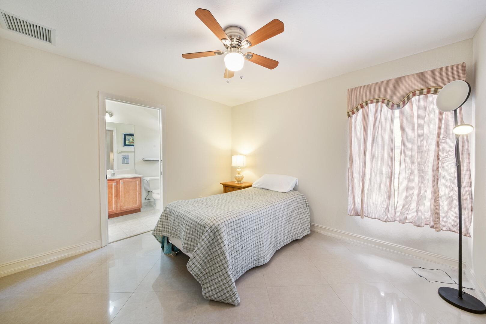 8273 Emerald Winds Circle