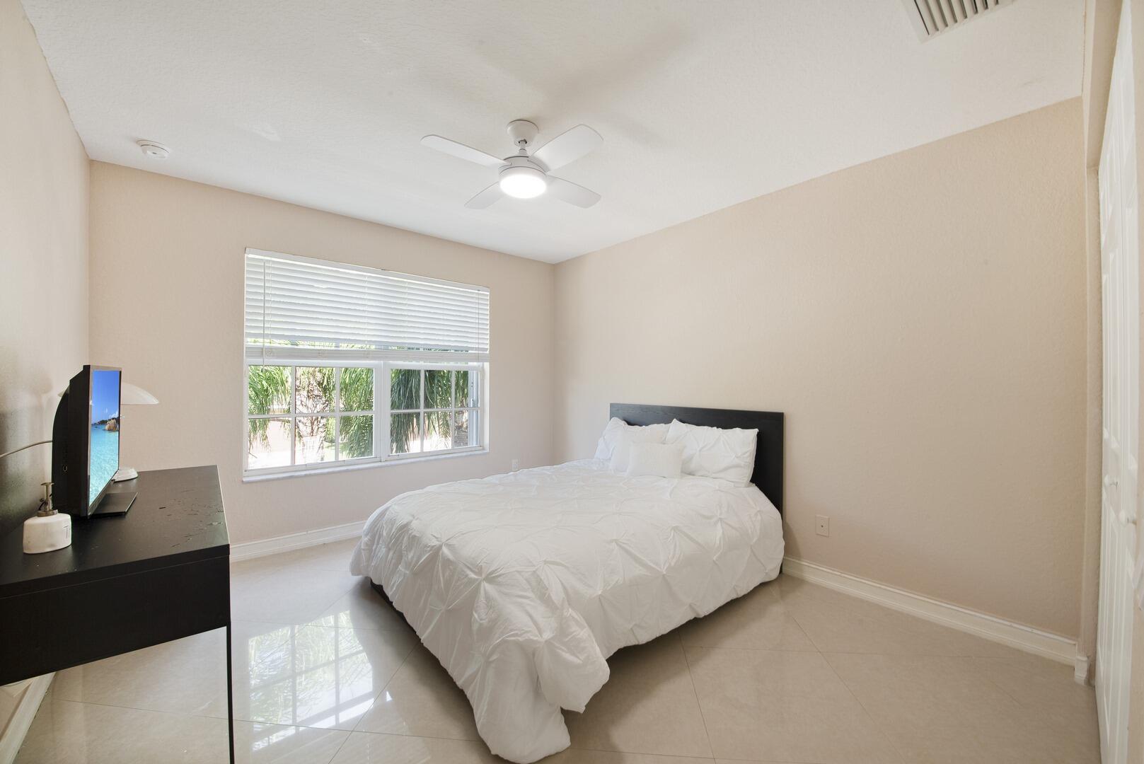 8273 Emerald Winds Circle