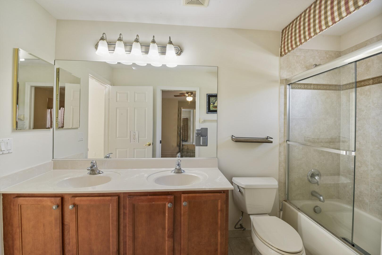 8273 Emerald Winds Circle