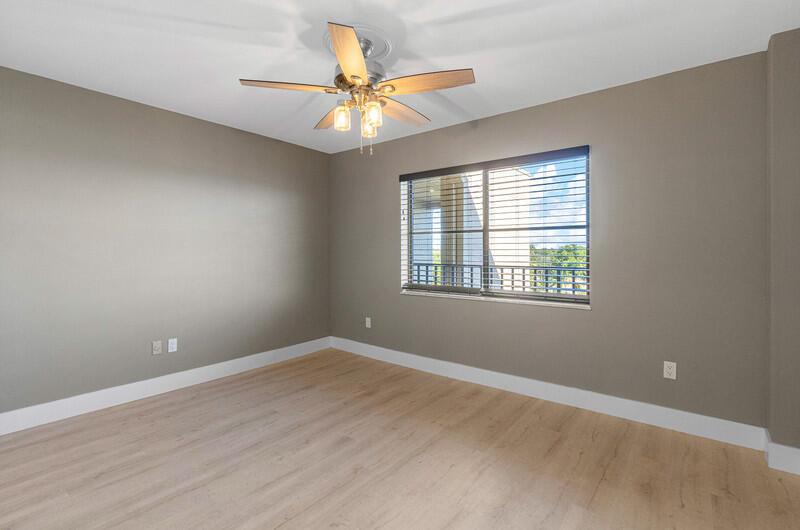 896 N Federal Hwy 526 Highway 526