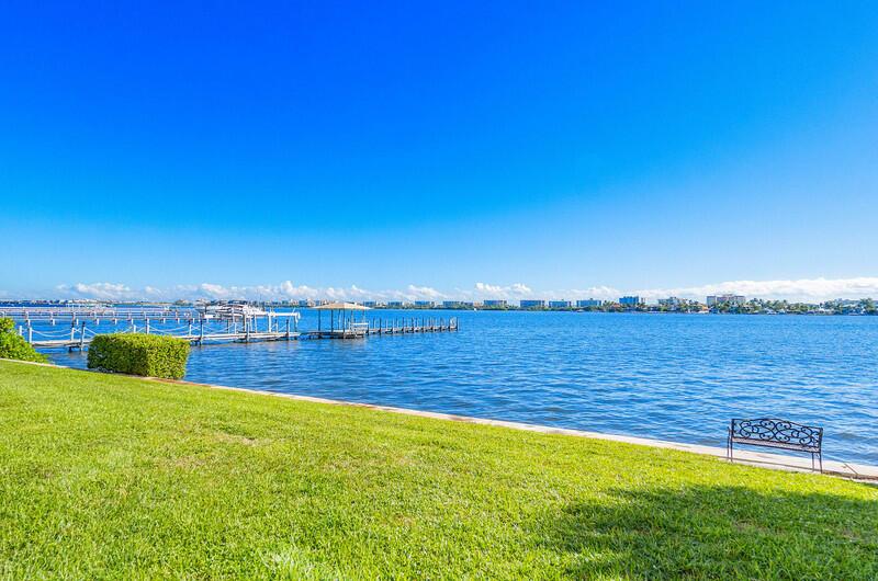 896 N Federal Hwy 526 Highway 526