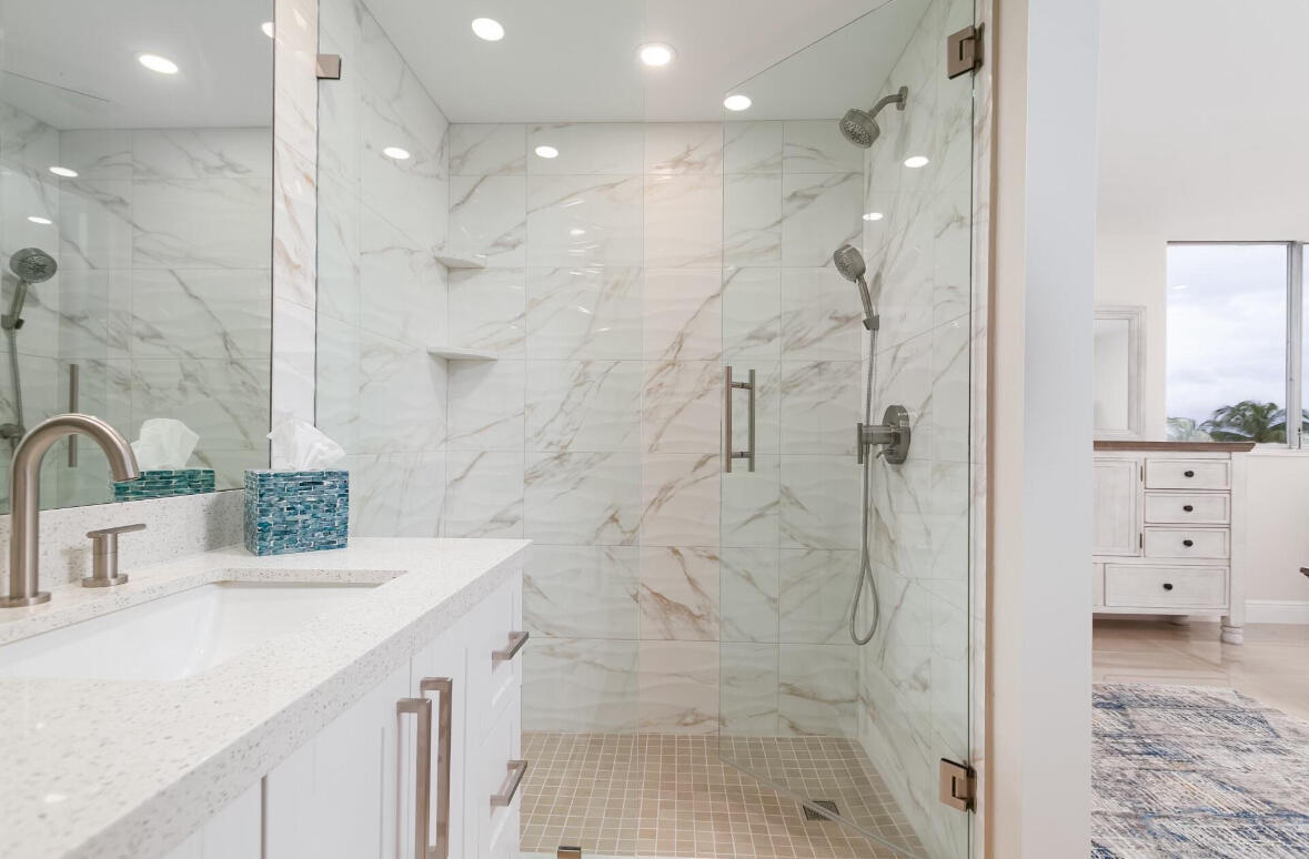 2000 S Ocean Boulevard 402