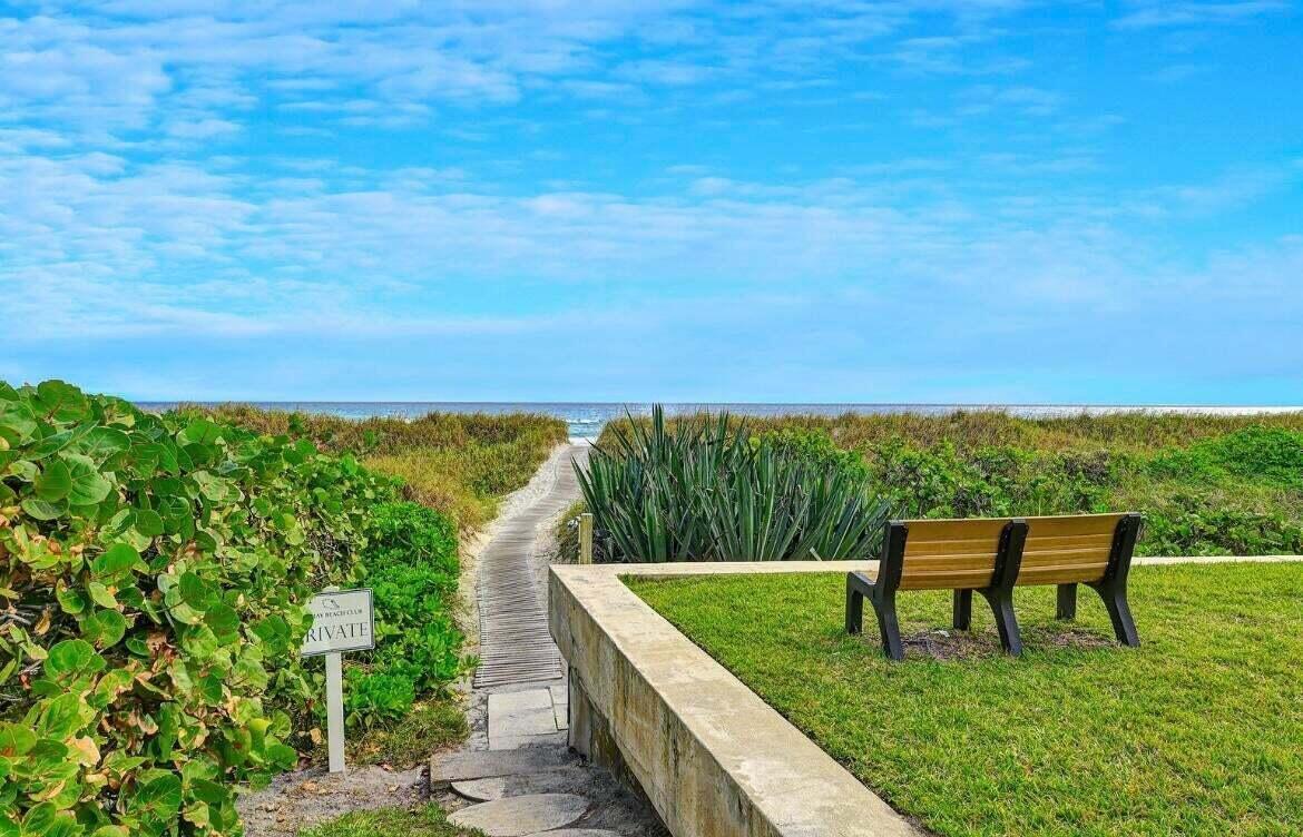 2000 S Ocean Boulevard 402