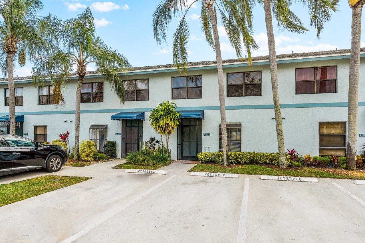 9112 SW 21st Court E