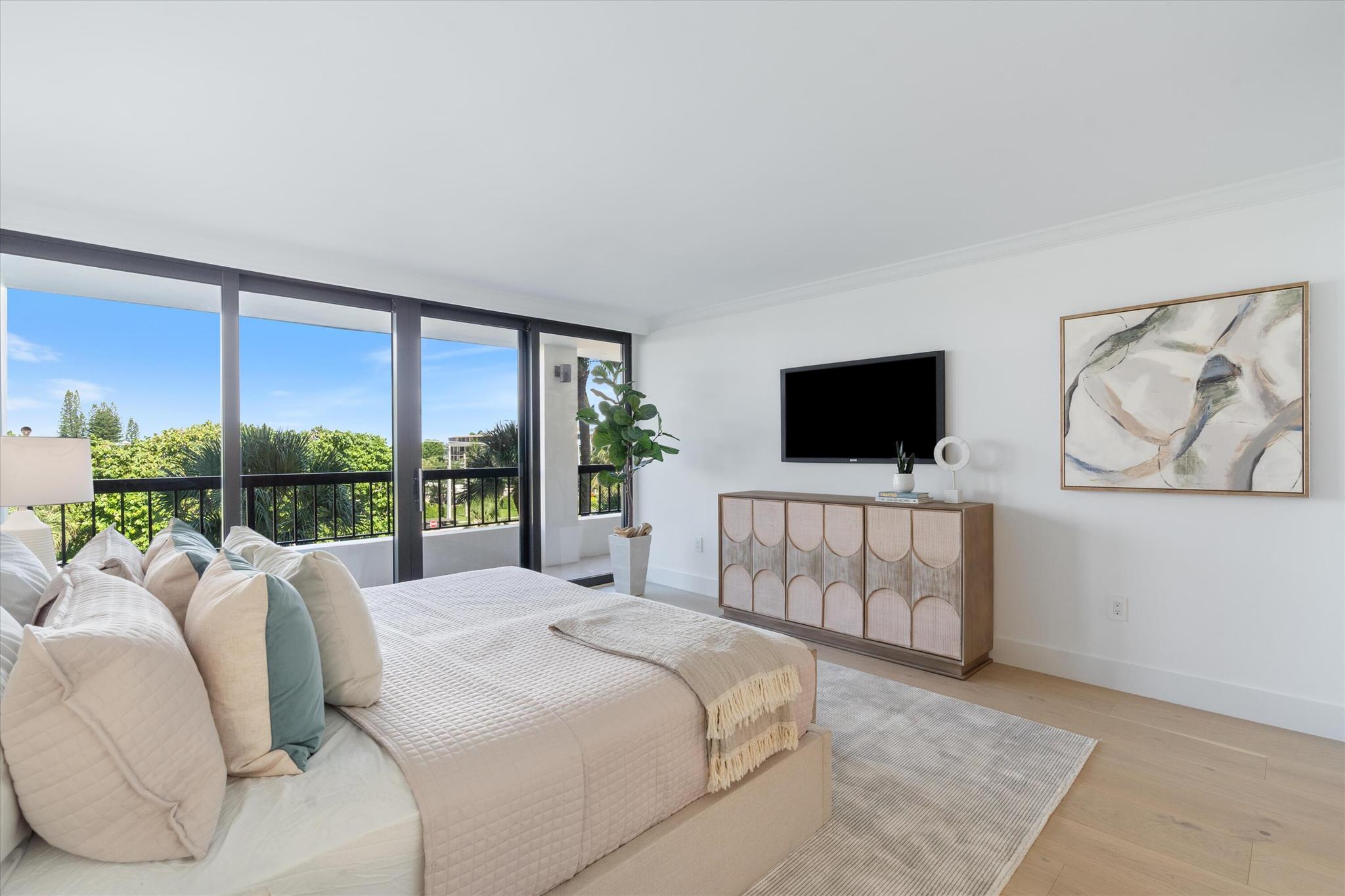 1800 S Ocean 0042 Boulevard 4b