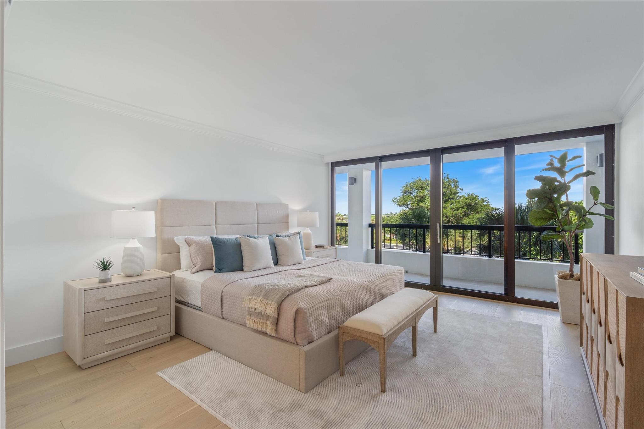 1800 S Ocean 0042 Boulevard 4b