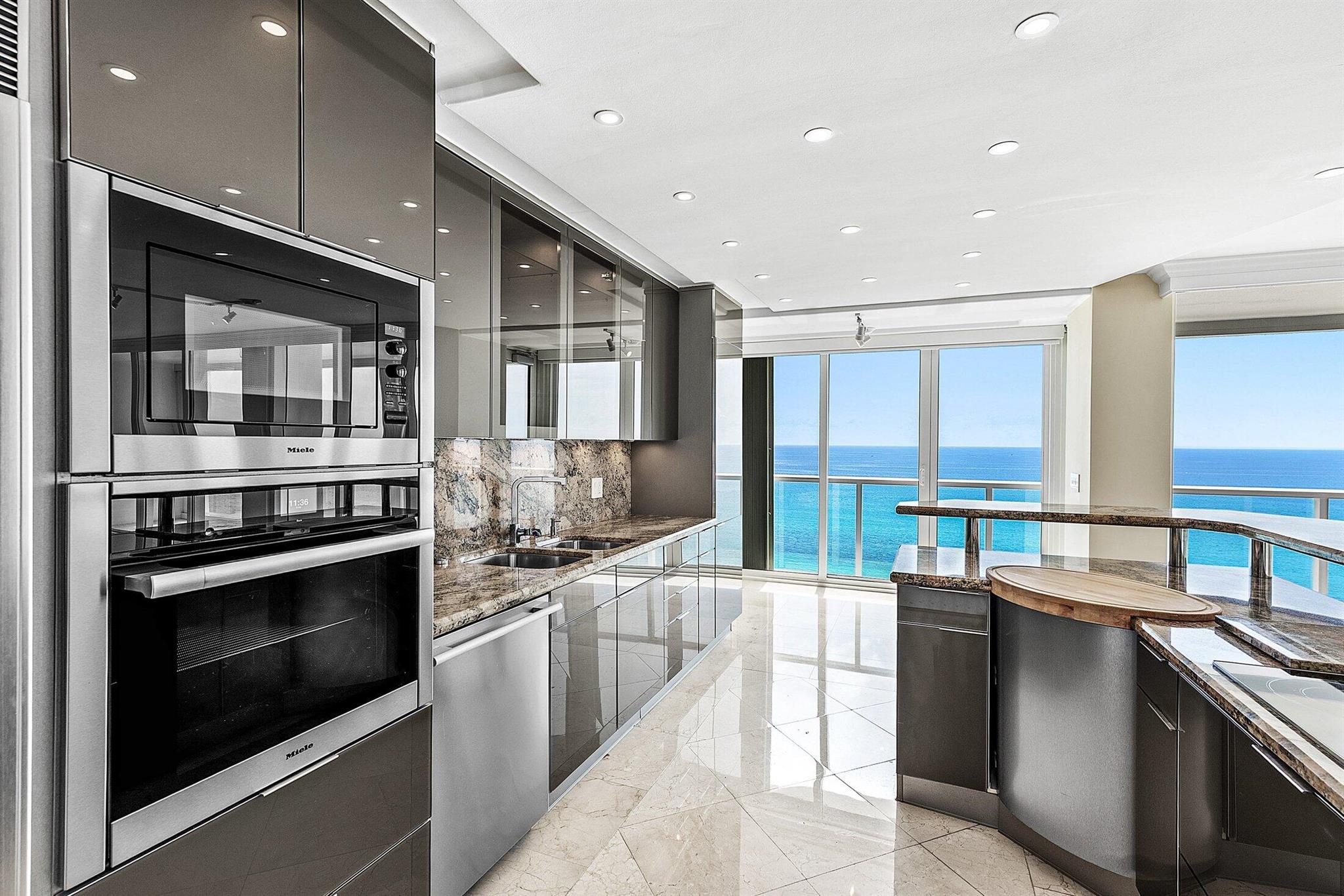 2800 S Ocean Boulevard 14-H