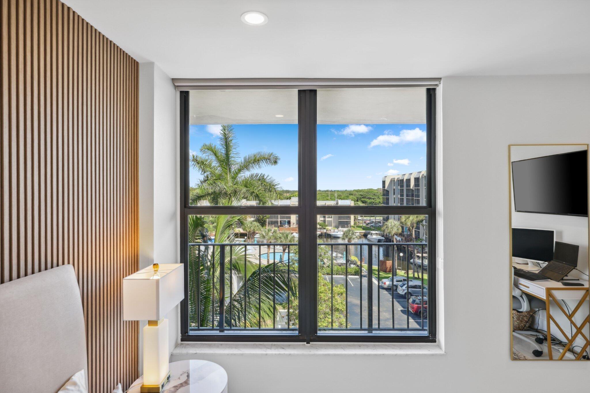 13 Royal Palm Way 5020