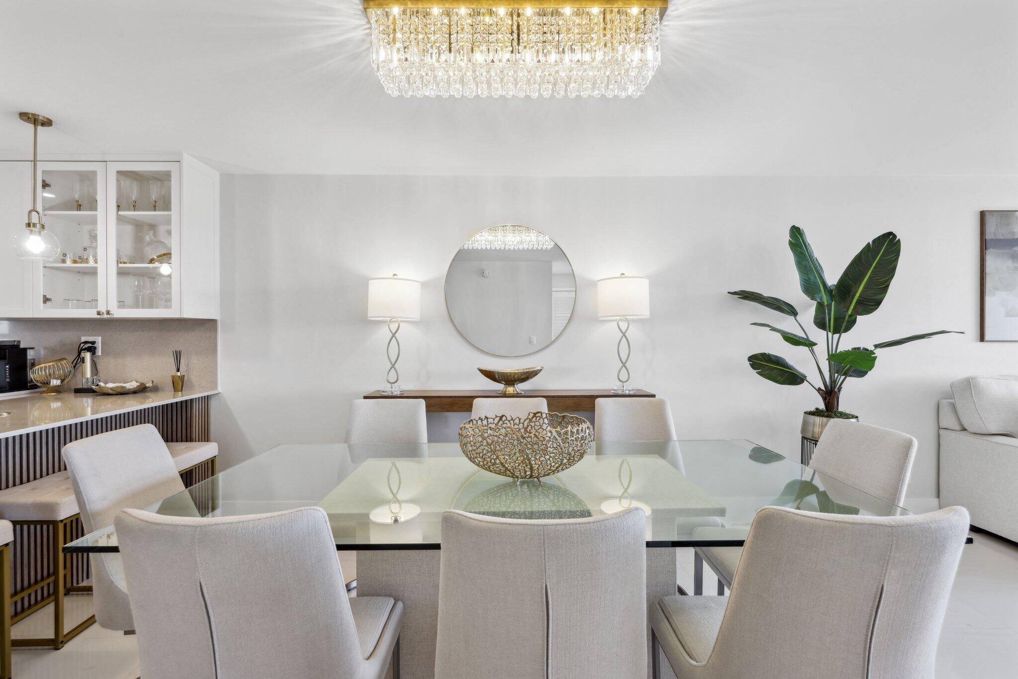 13 Royal Palm Way 5020