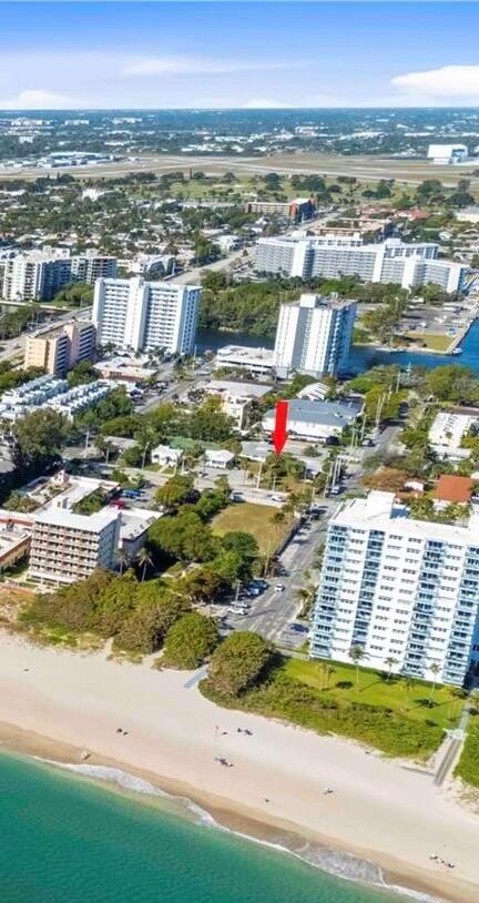 3240 NE 16th Street 7