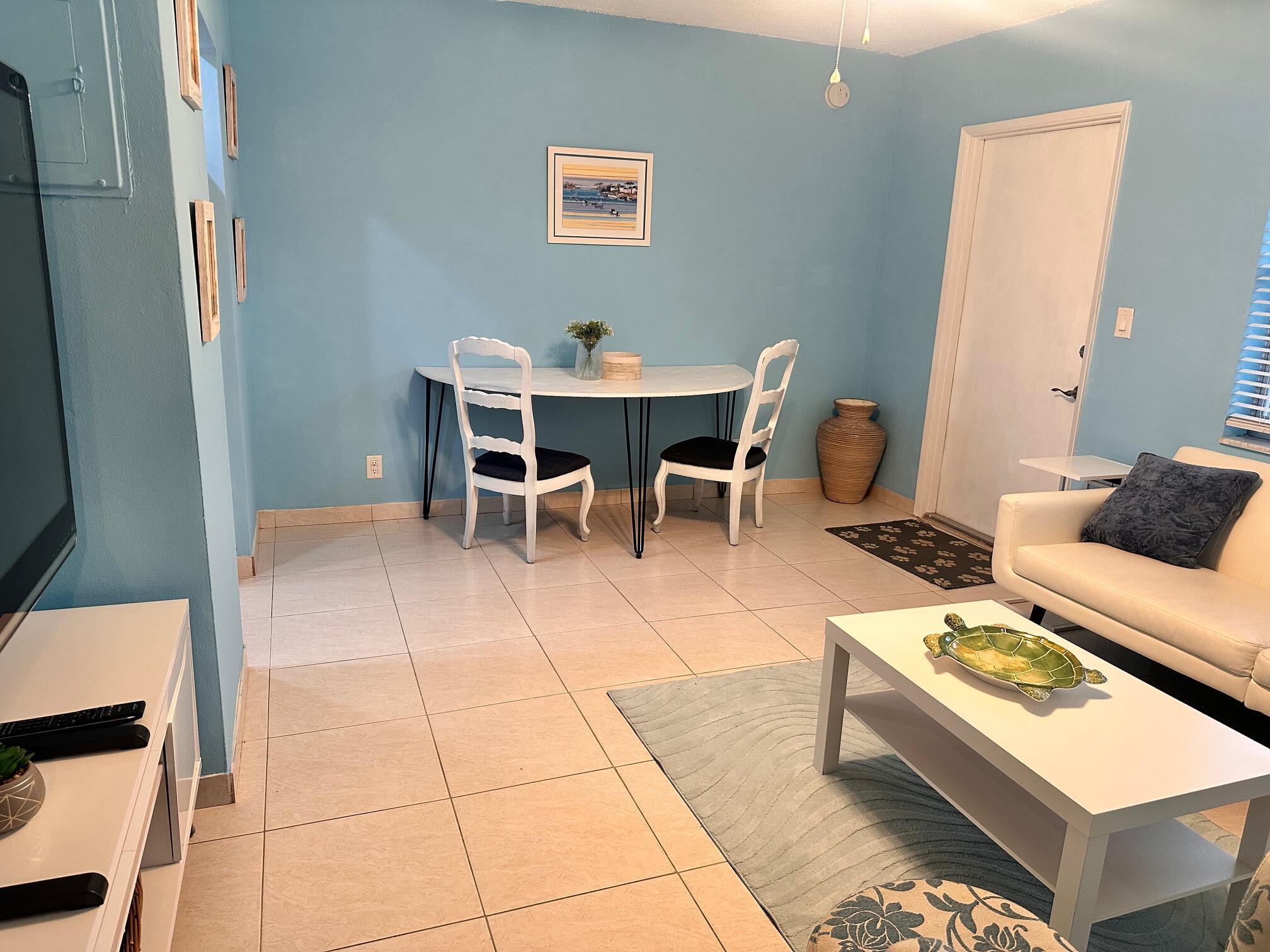 3240 NE 16th Street 7