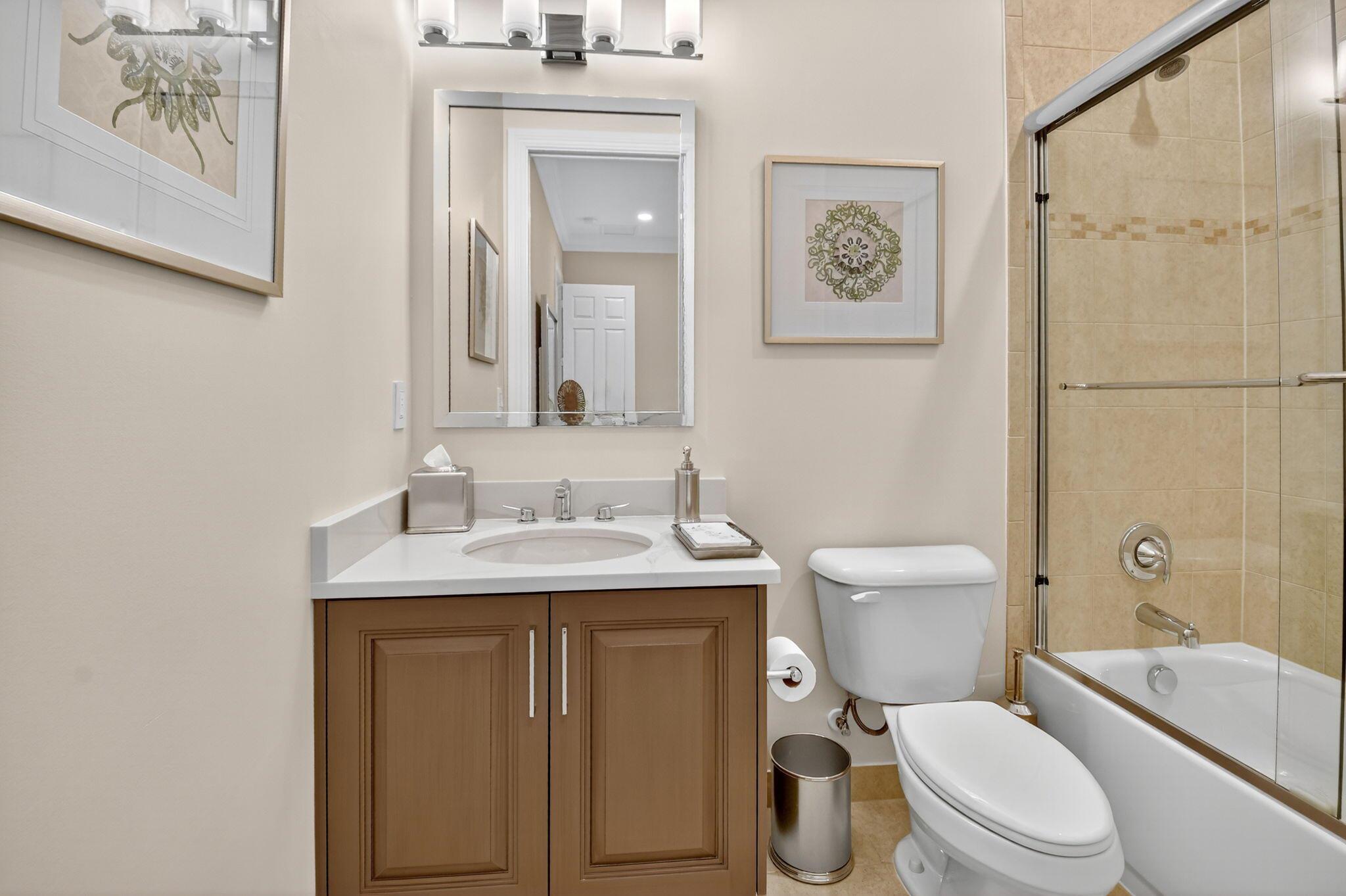 8365 Hawks Gully Avenue