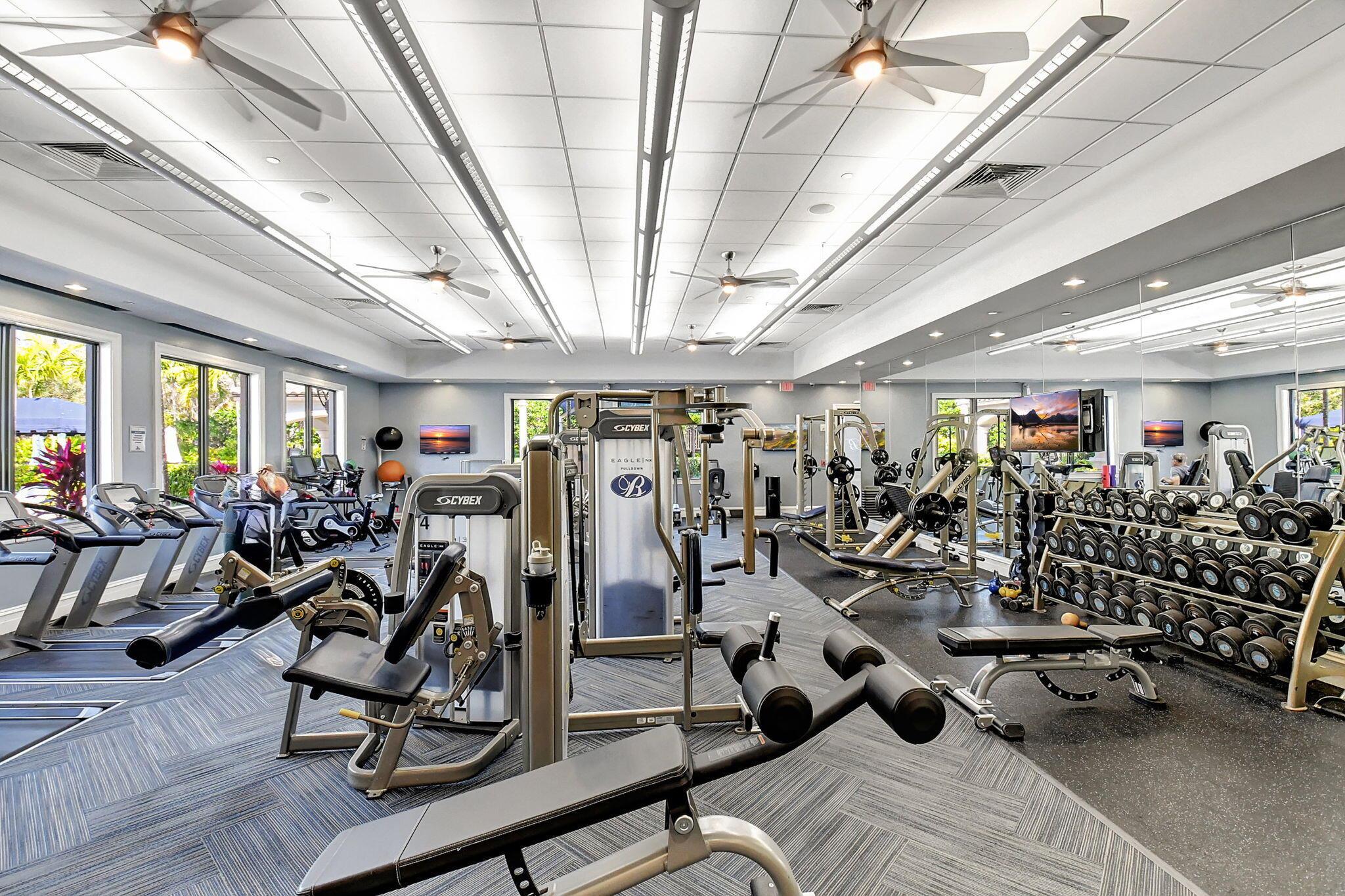 8365 Hawks Gully Avenue