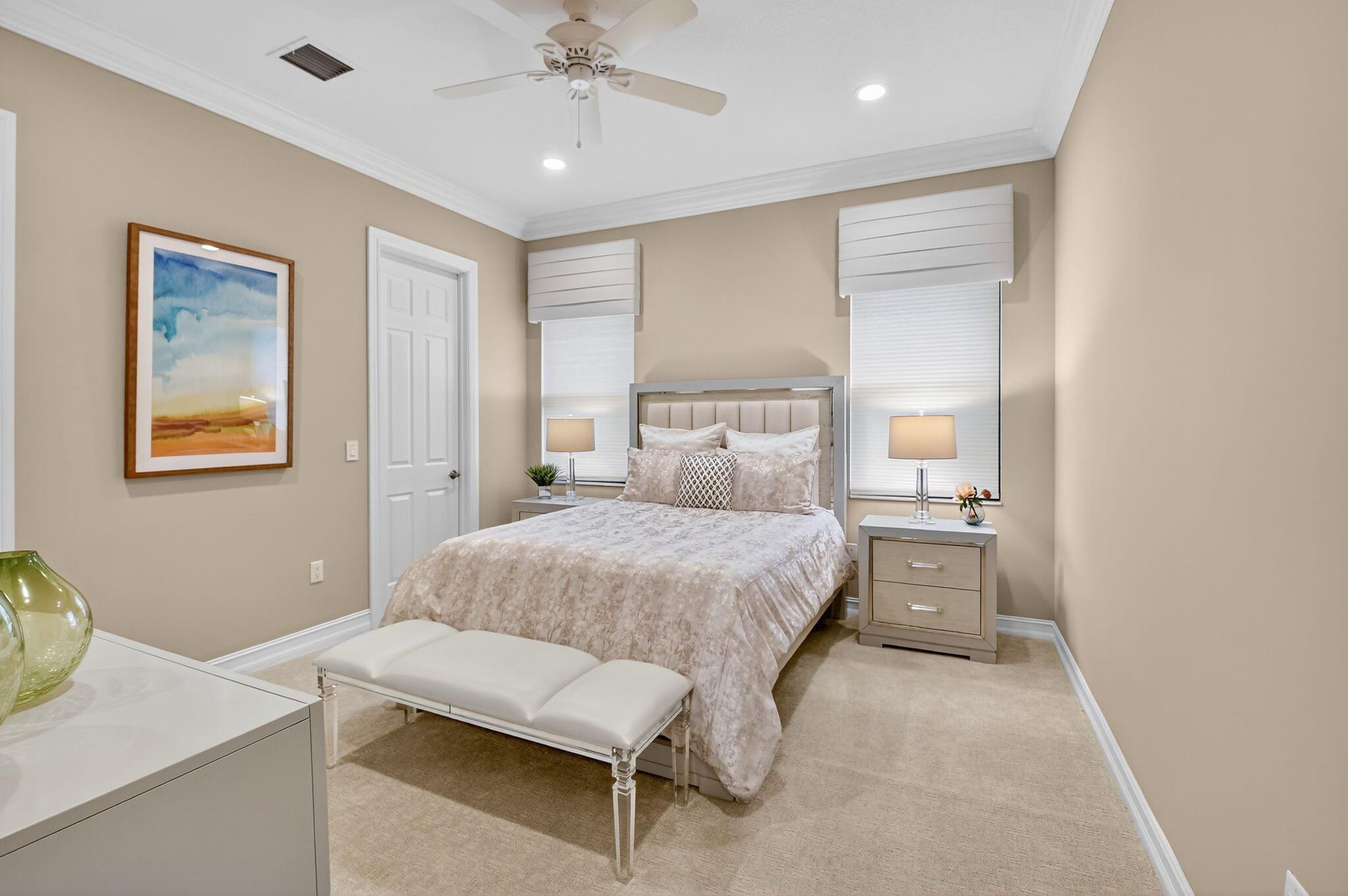 8365 Hawks Gully Avenue