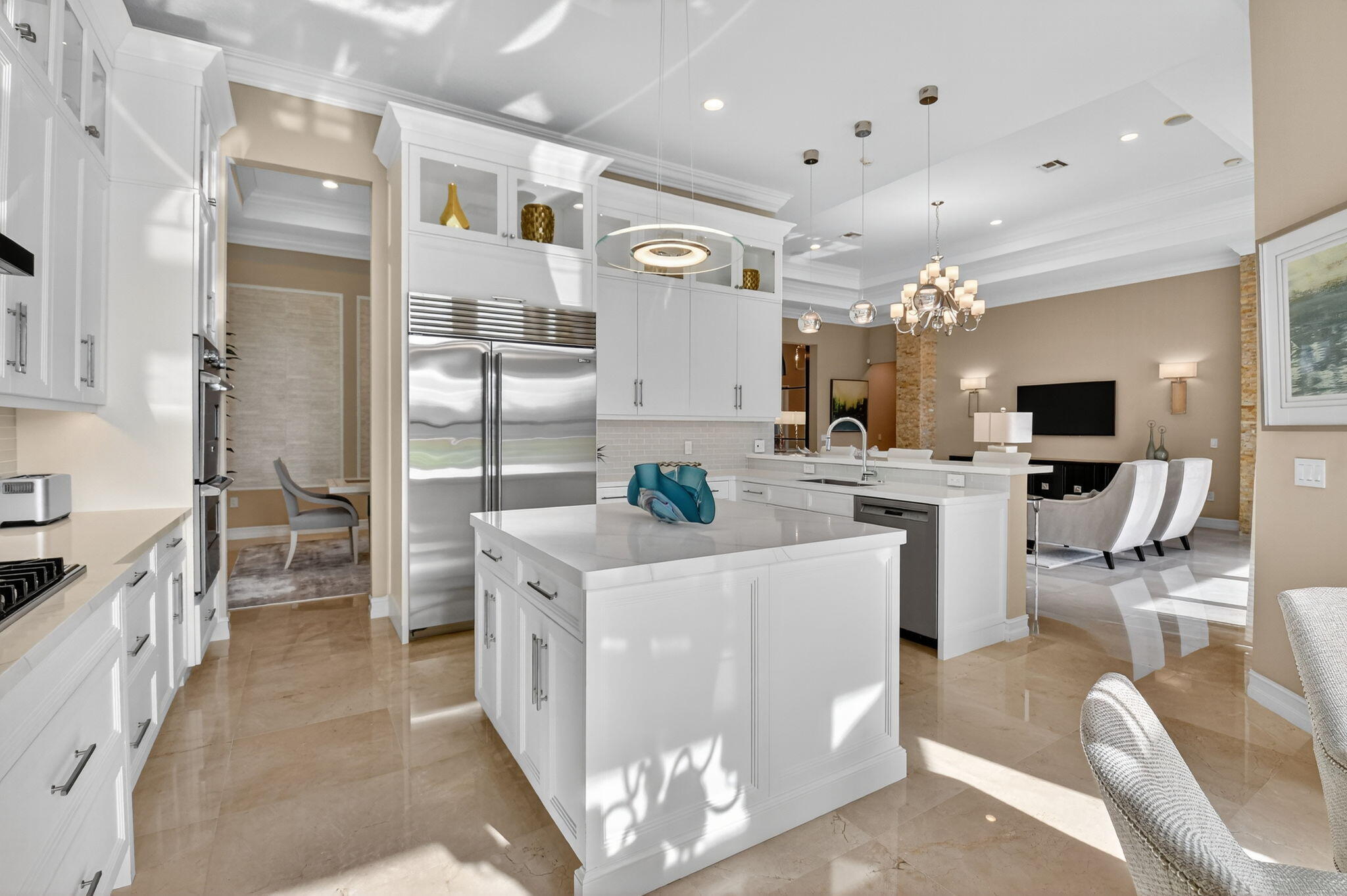 8365 Hawks Gully Avenue