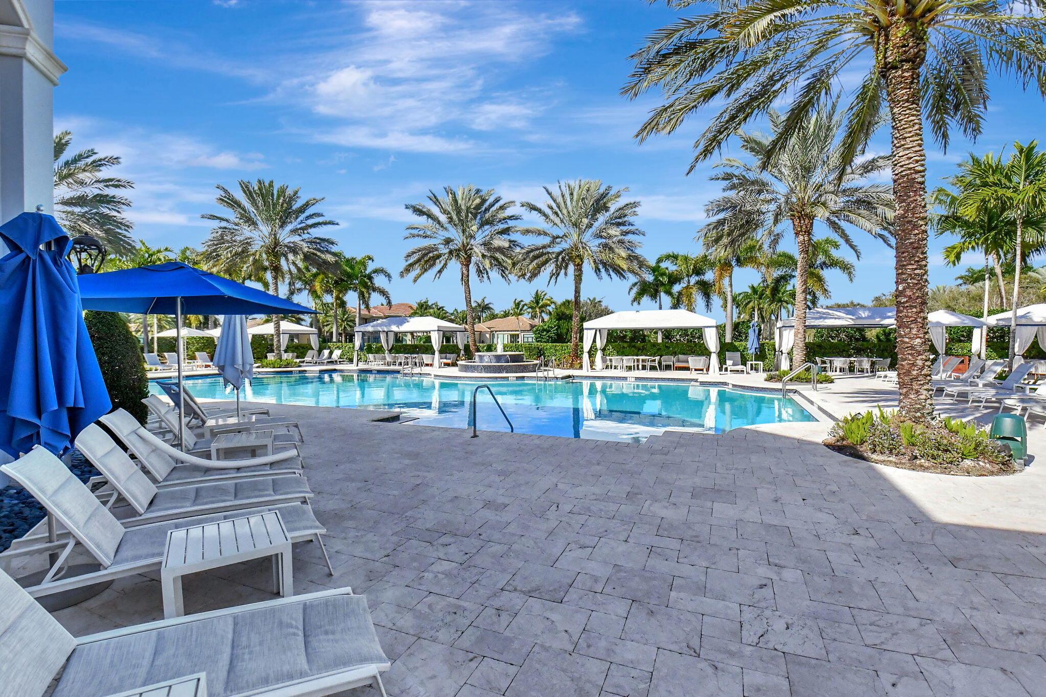 8365 Hawks Gully Avenue