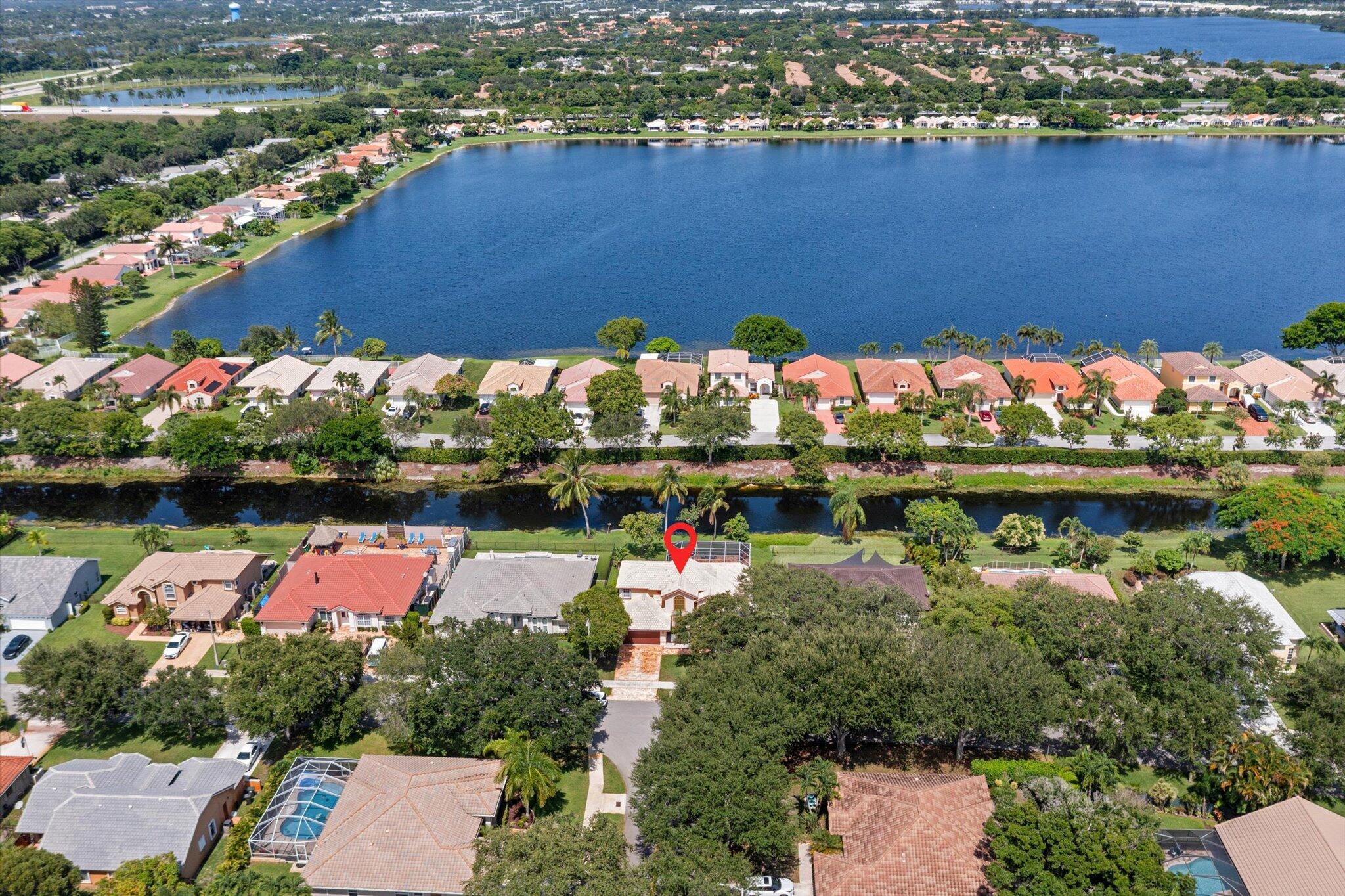 5600 NW 38th Terrace