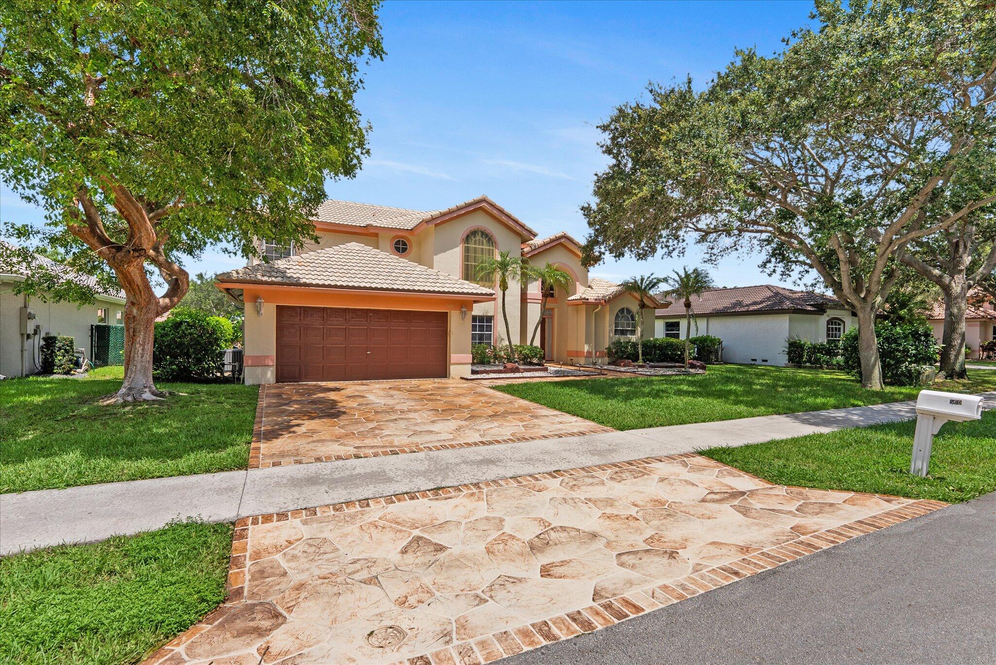 5600 NW 38th Terrace