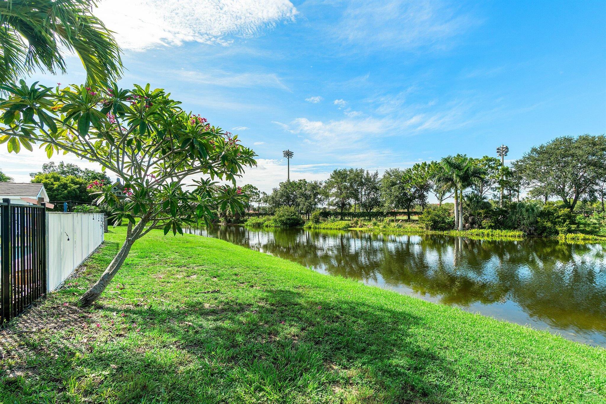 6188 Spring Isles Boulevard