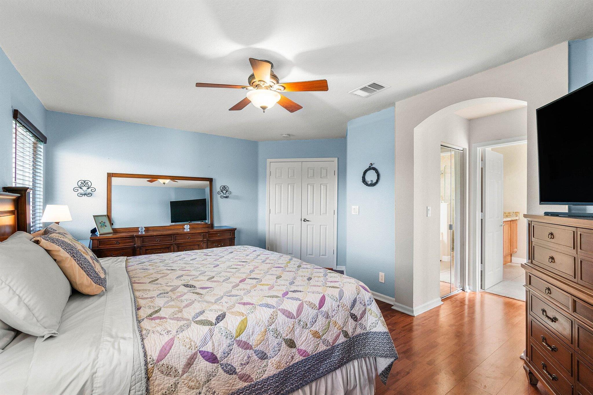 6188 Spring Isles Boulevard