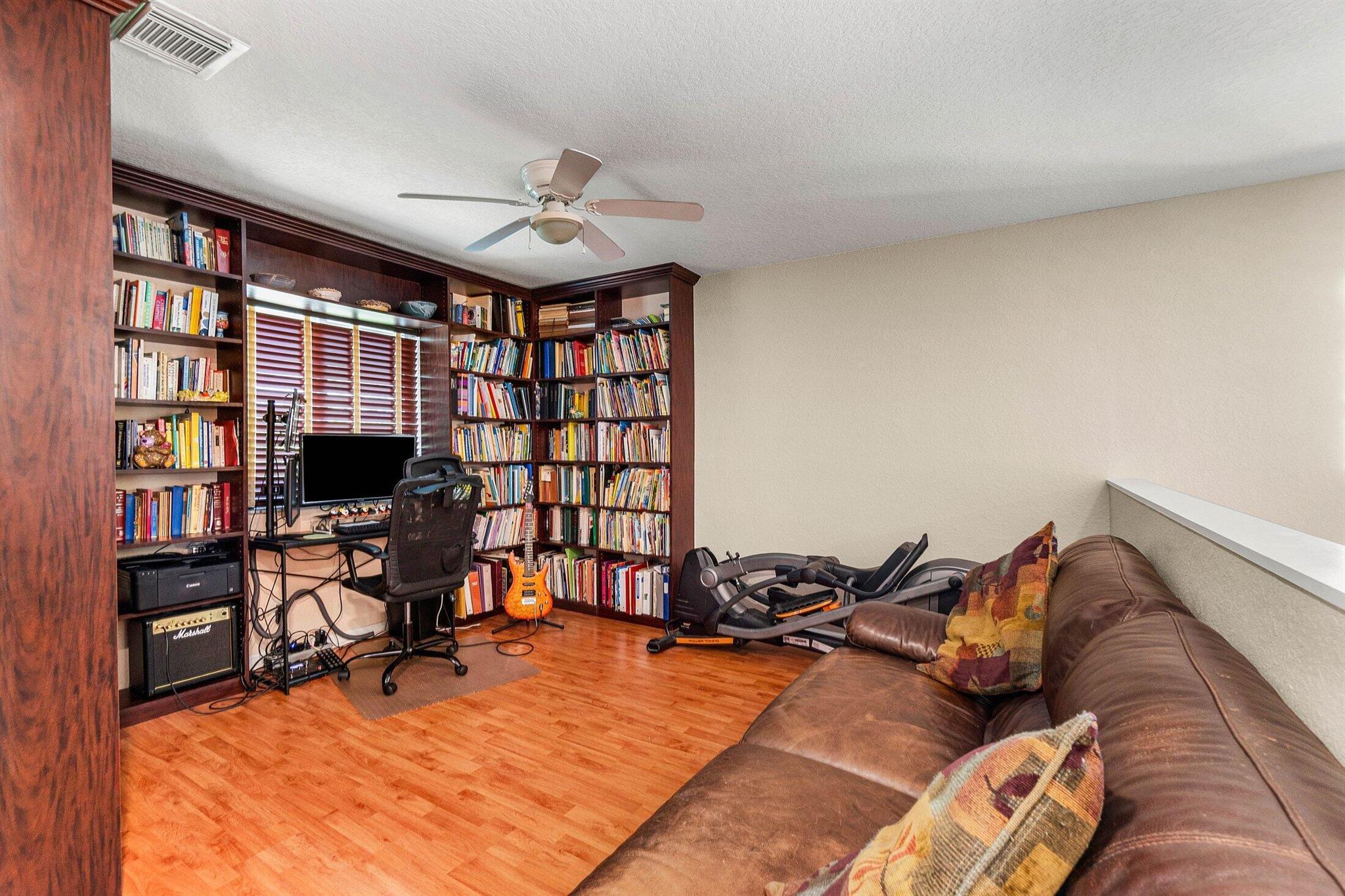 6188 Spring Isles Boulevard