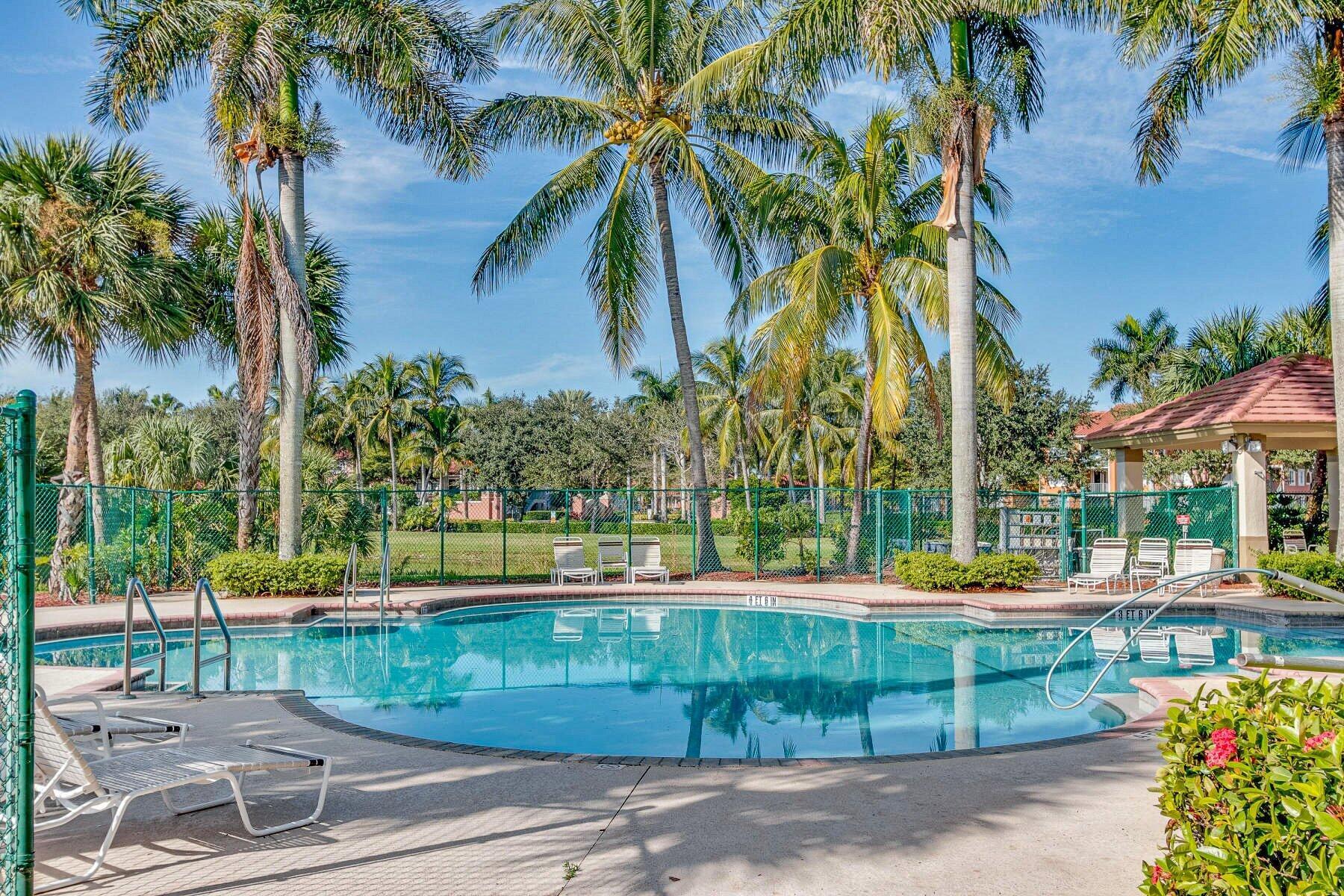 6188 Spring Isles Boulevard