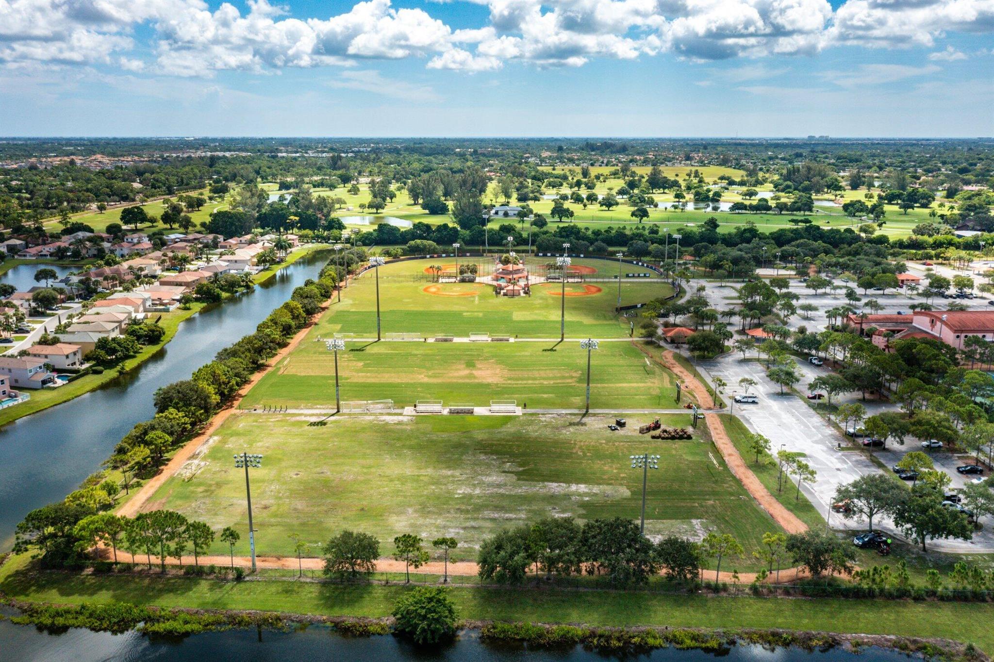 6188 Spring Isles Boulevard