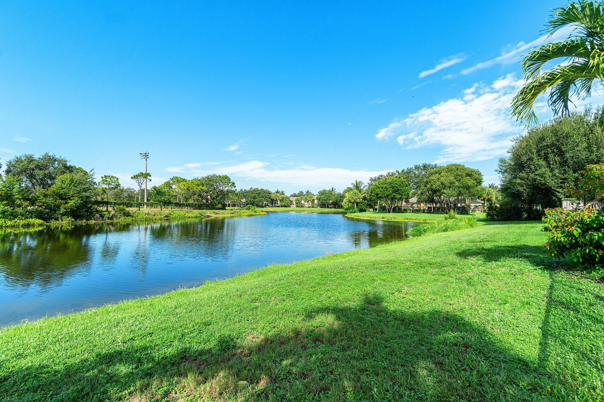 6188 Spring Isles Boulevard