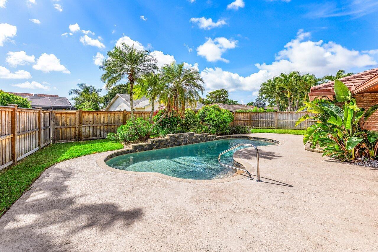 21792 Mountain Sugar Lane