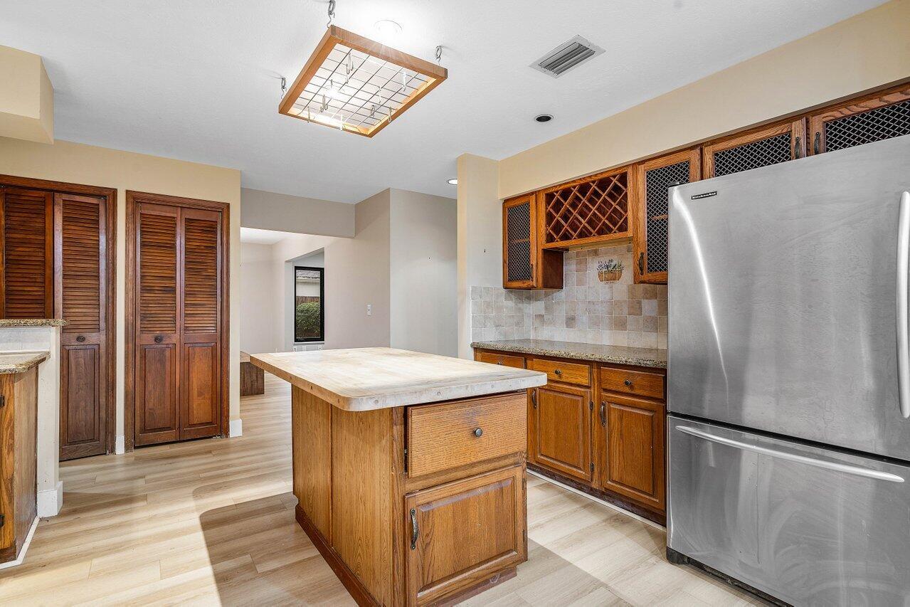 21792 Mountain Sugar Lane