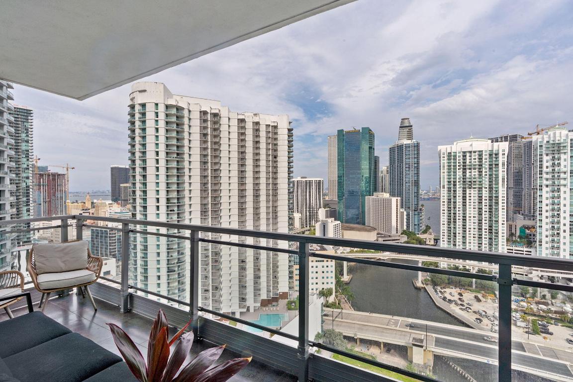 92 SW 3rd Street 3110