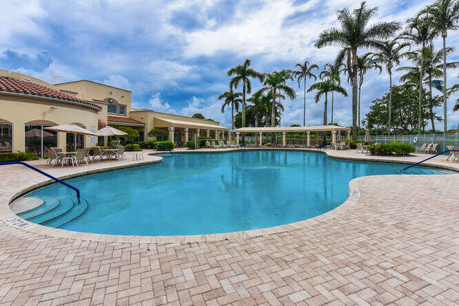 5749 Gemstone Court 105