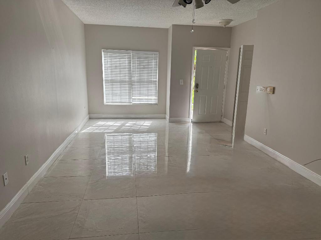 10276 Fox Trail Rd S 110, West Palm Beach Unit: 110