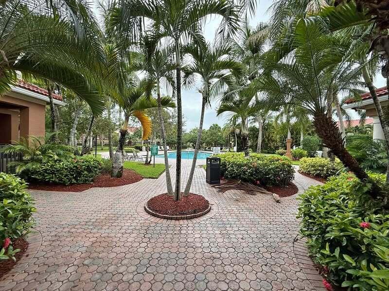 10276 Fox Trail Rd S 110, West Palm Beach Unit: 110