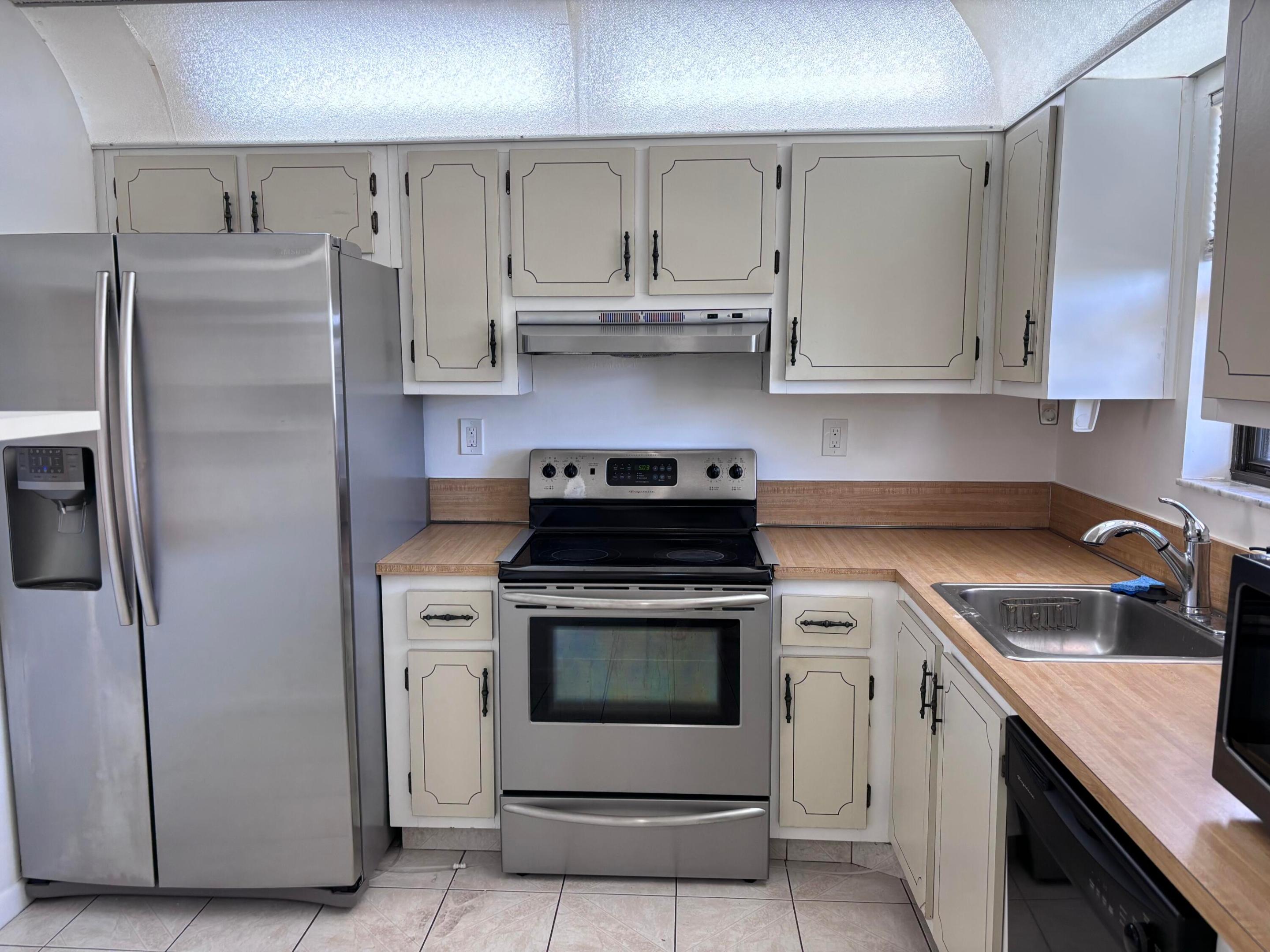 9370 SW 8th Street 407, Boca Raton Unit: 407